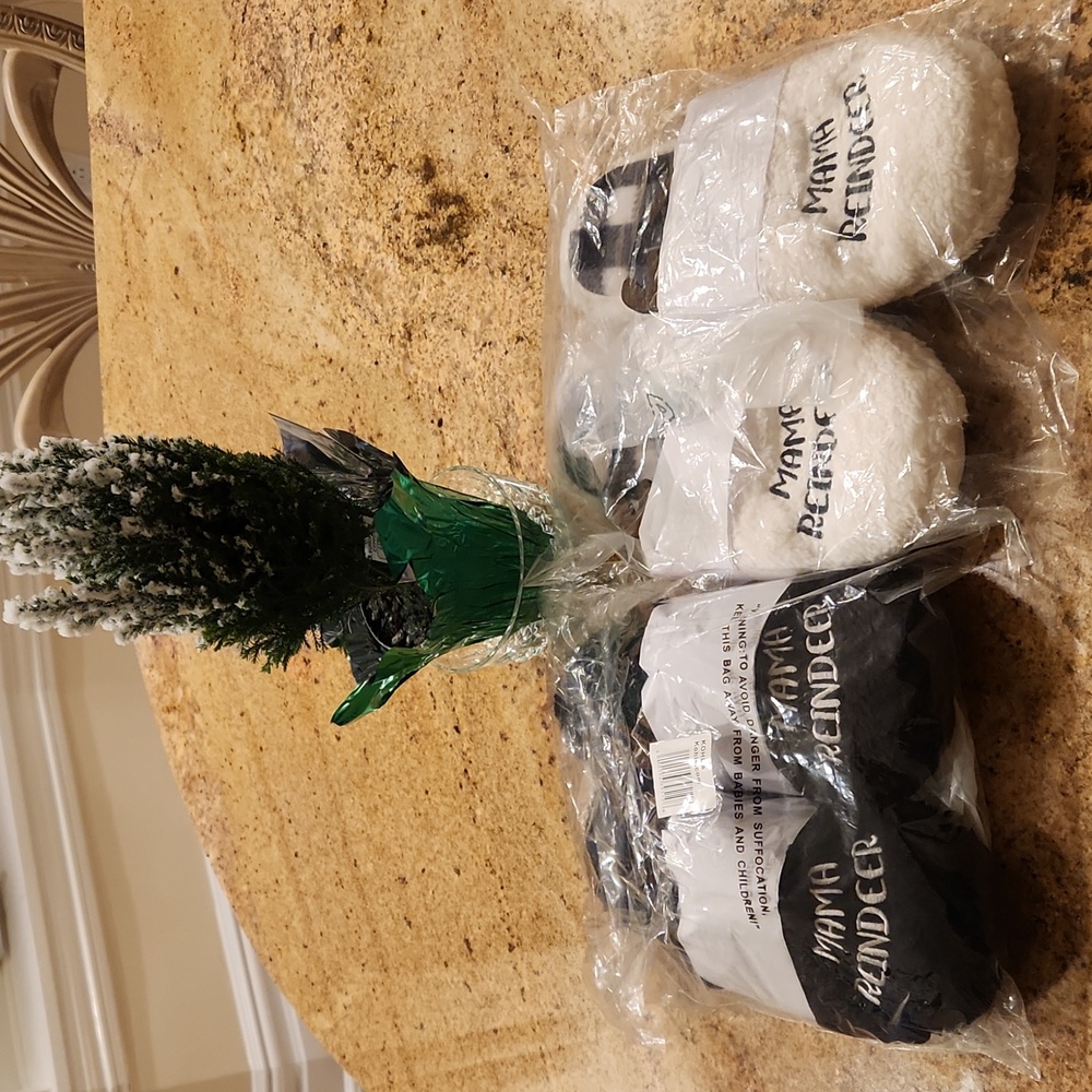 MAMA REINDEER Furry Slippers w/ Antlers.  NEW Nwt. Mix or Match